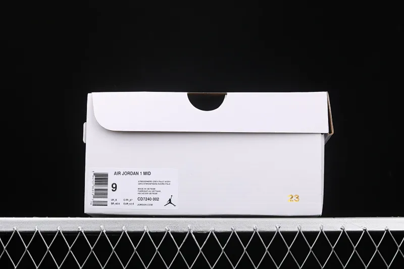 All Categories Air Jordan Jordan Series Basketball Shoes Air Jordan 1 High Air Jordan 1 Mid AJ1 Joe 1 Gray Little Earl Basketball Shoes CD7240-002